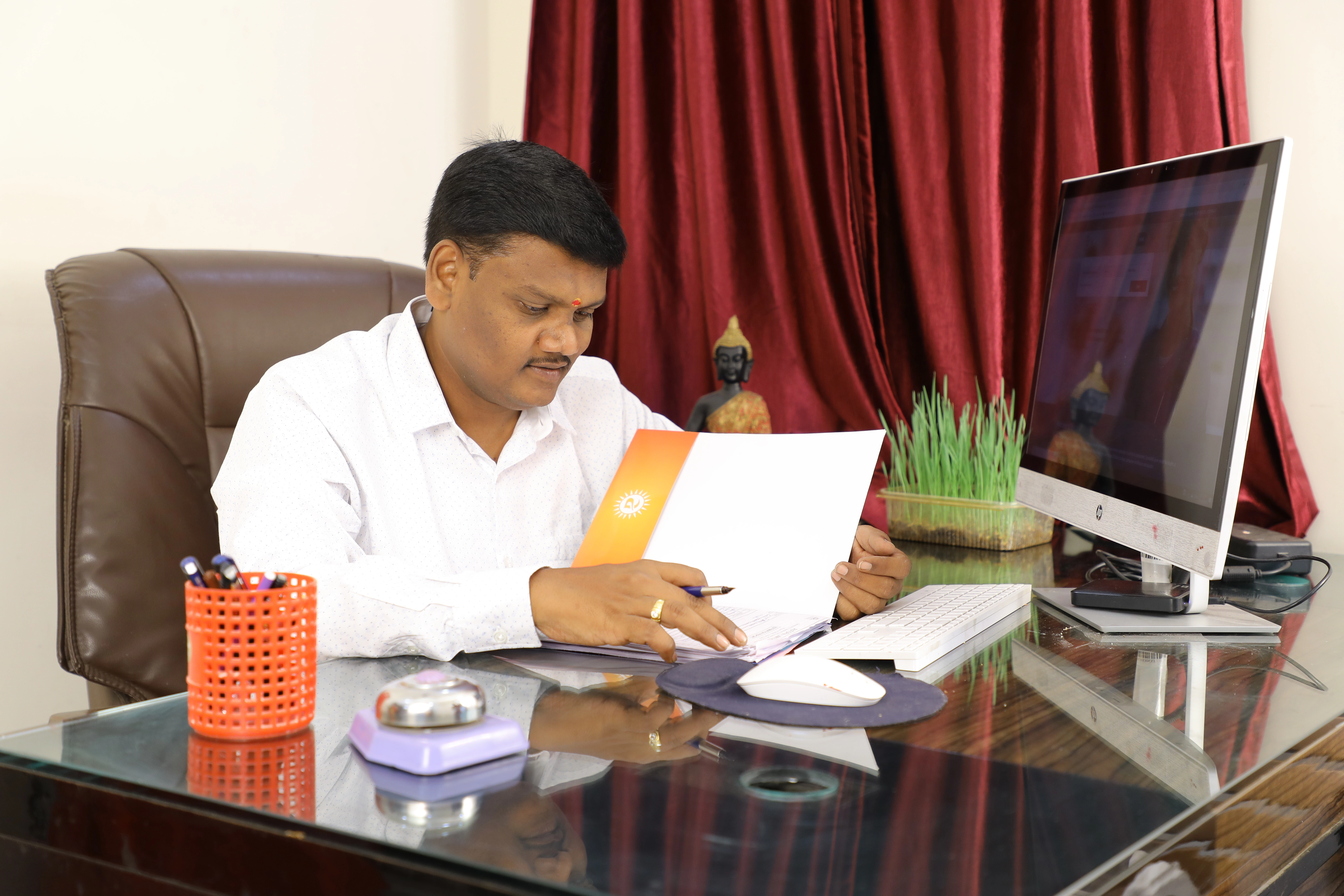 Cashless insurance and Aarogyasri help desk at Pragnya Hospitals